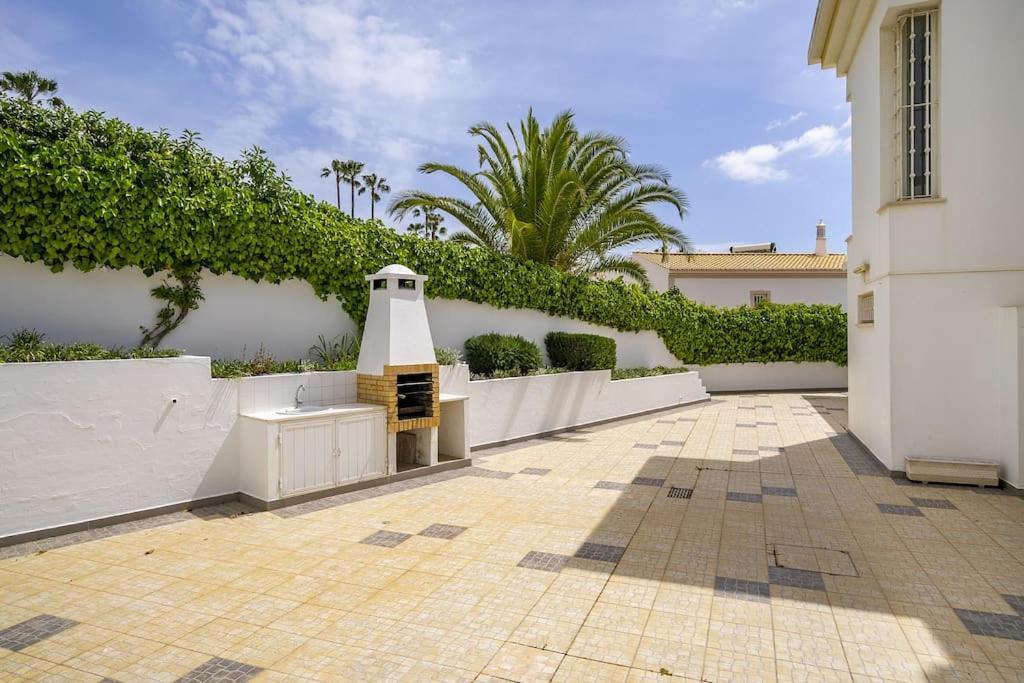 Villa Marina - Pool & Sea View Albufeira Kültér fotó
